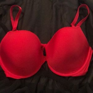 Victoria’s Secret 36DD NEW WITH TAGS